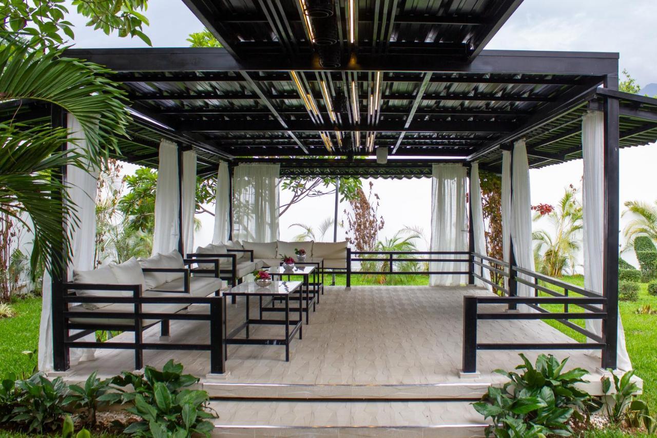 Rancho Guacamayos Hotel & Restaurantes Bonao Exteriér fotografie