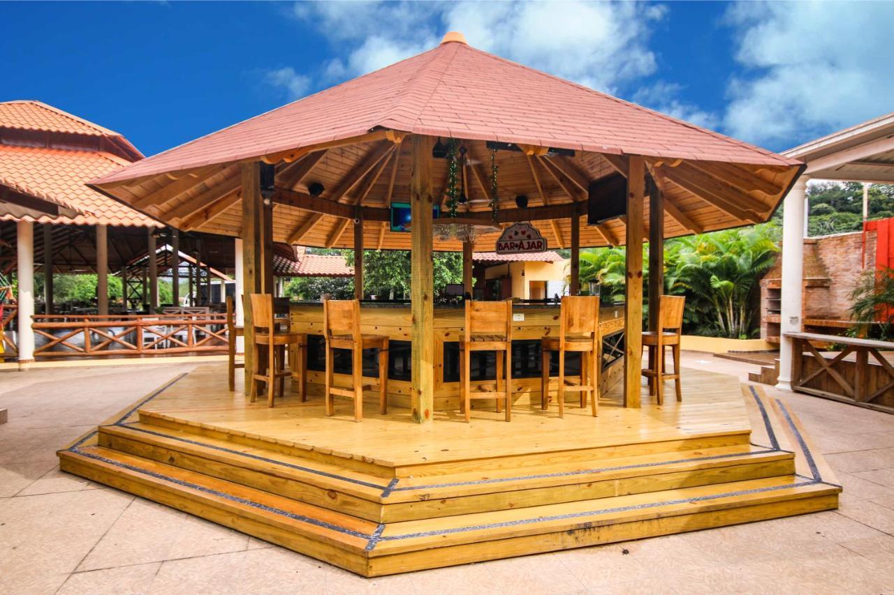 Rancho Guacamayos Hotel & Restaurantes Bonao Exteriér fotografie